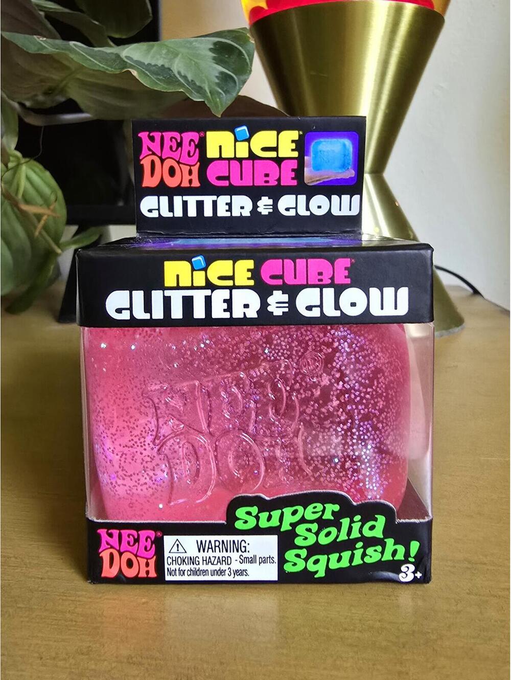 NIB NeeDoh Nice Cube Glitter and Glow - Pink